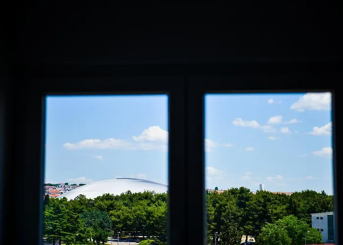 Deluxe Zararia Zadar